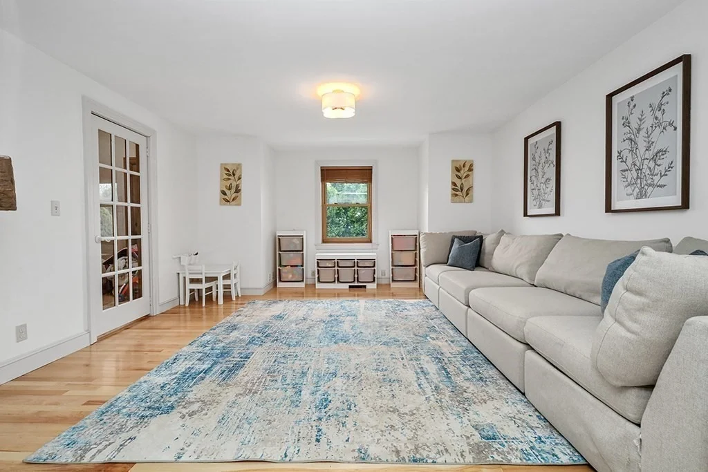 Photo of 20 Maple Ave