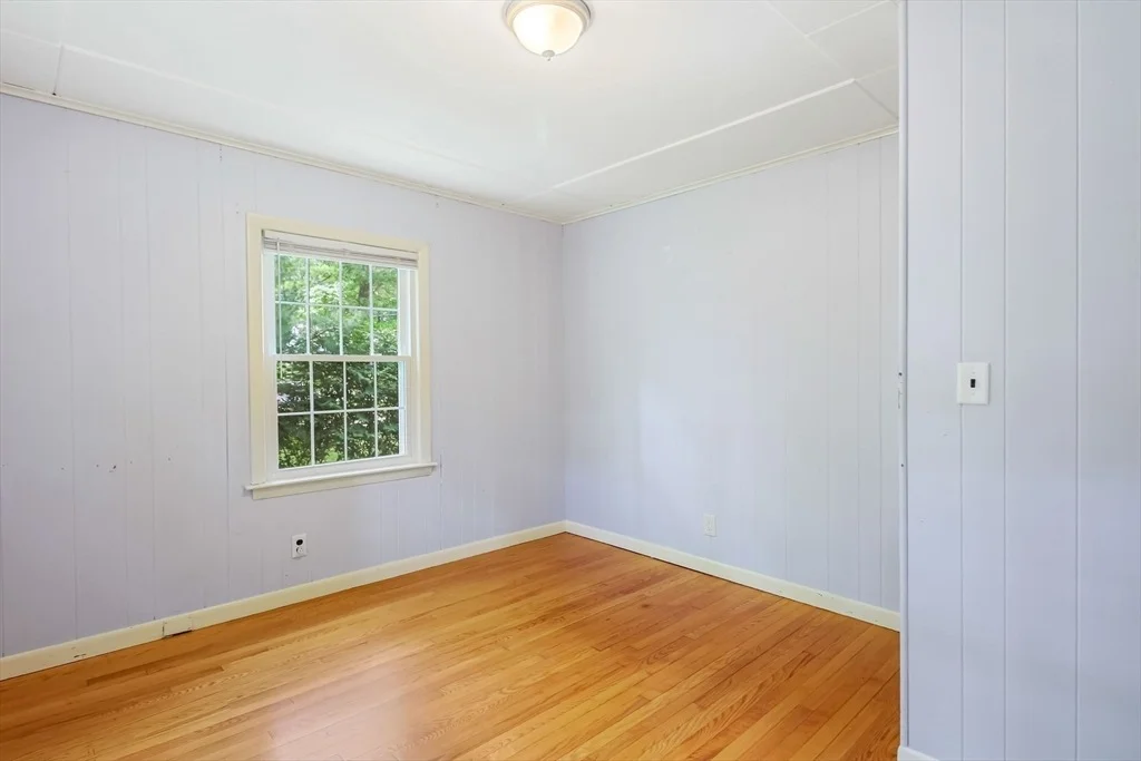 Photo of 4 Ledgewood Drive