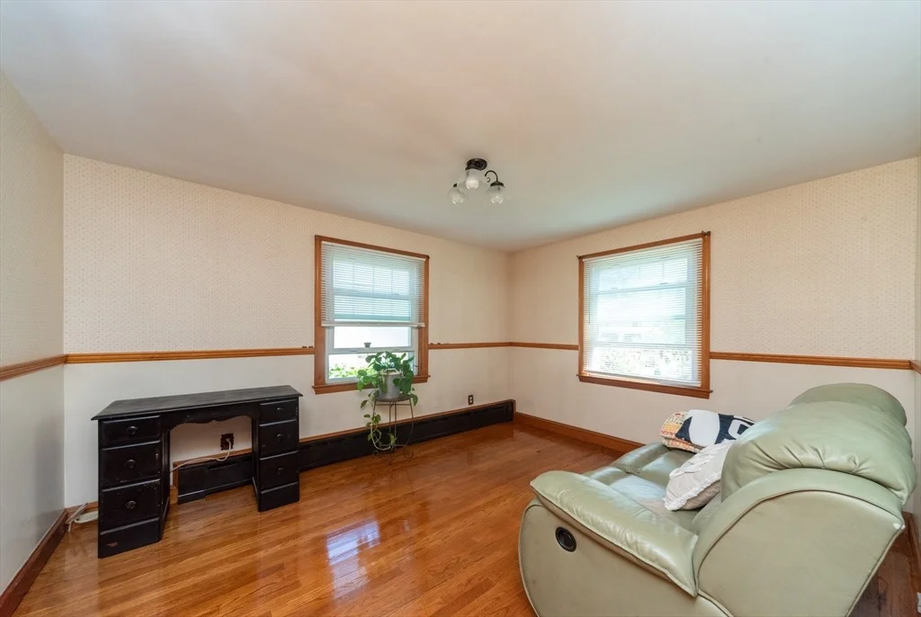 Photo of 117 River St