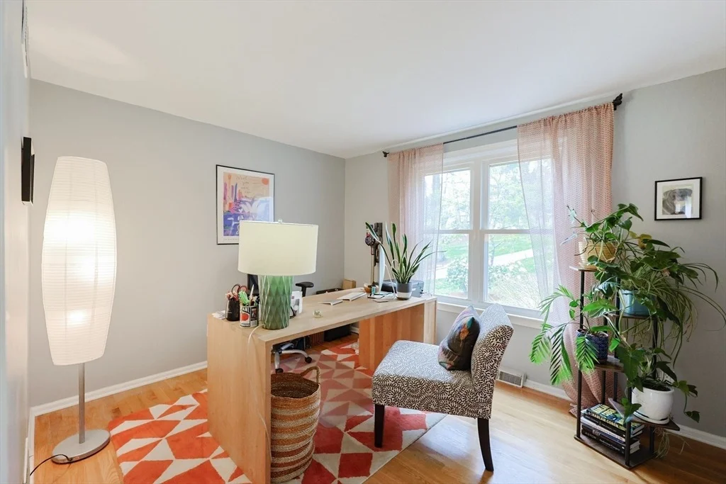 Photo of 61 Stagecoach Dr