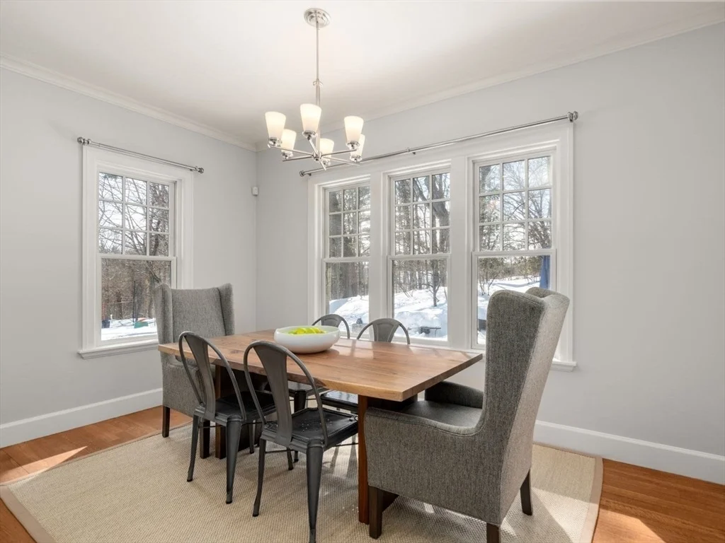 Photo of 545 Concord Rd