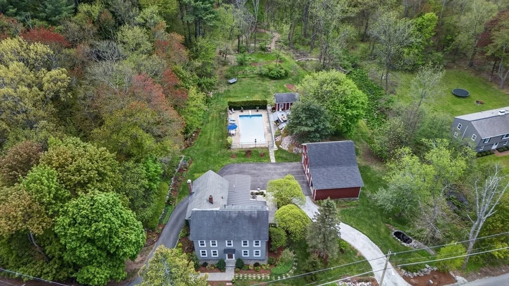 Photo of 14 Ballardvale Rd