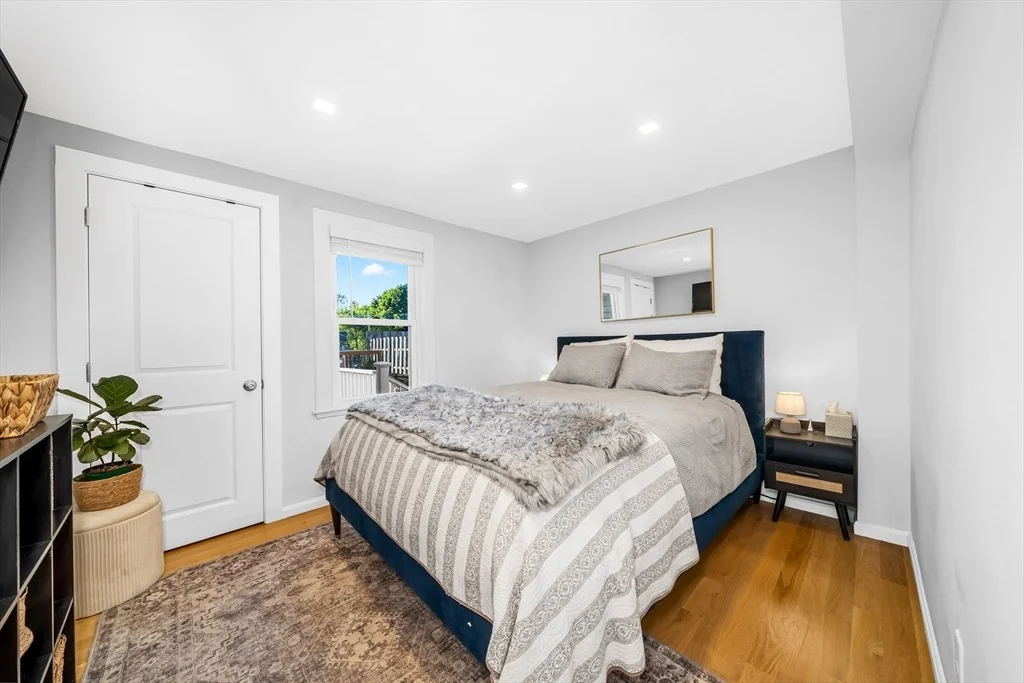 Photo of 37 Hillcrest Ave