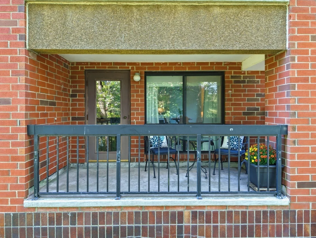 Photo of Unit 001 at 4 Summit Dr