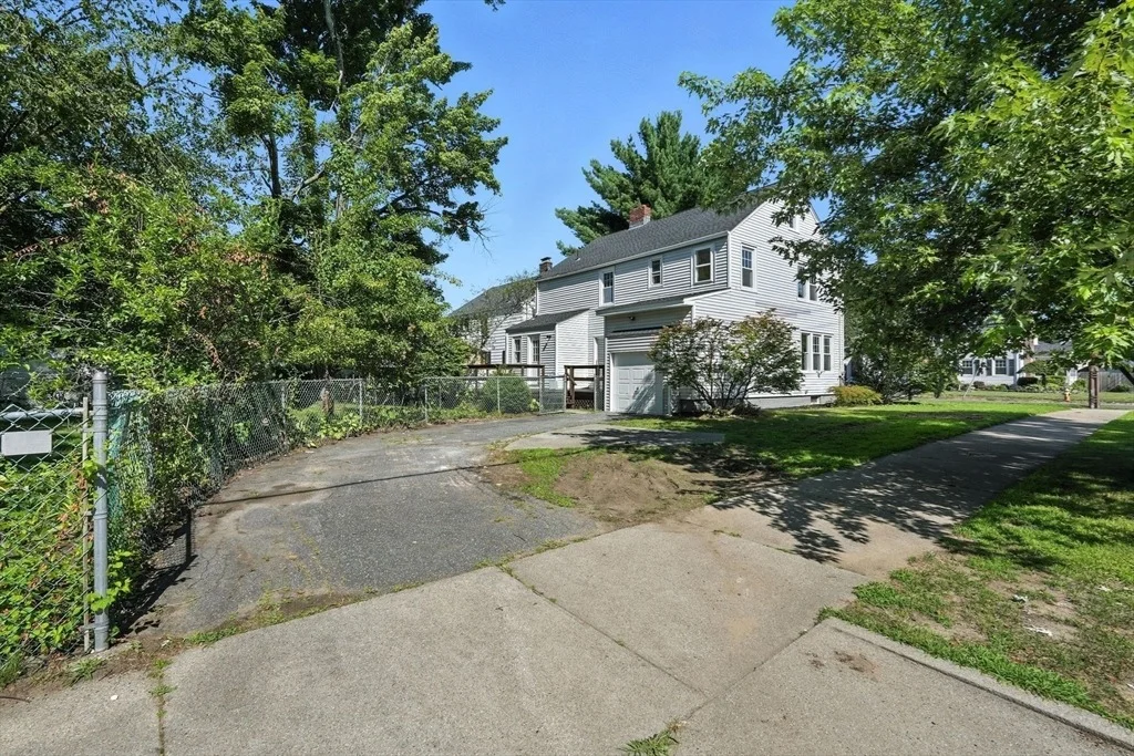 Photo of 706 Allen St