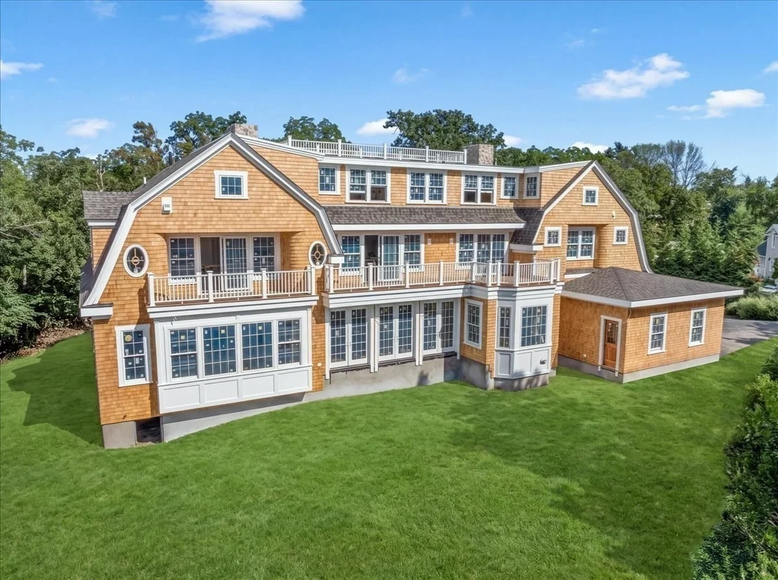 Photo of 112 Martins Ln