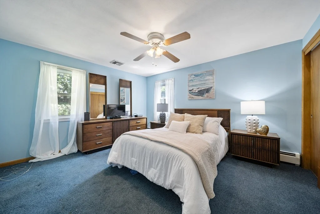 Photo of 15 Wiseman Dr