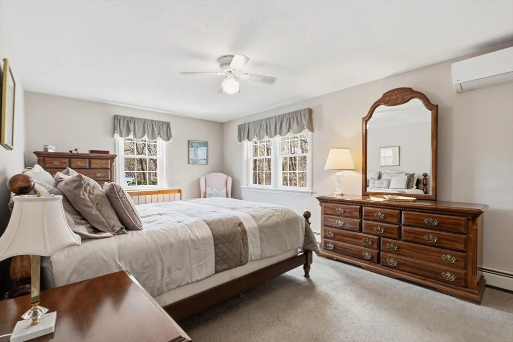 Photo of 32 Dolly Dr