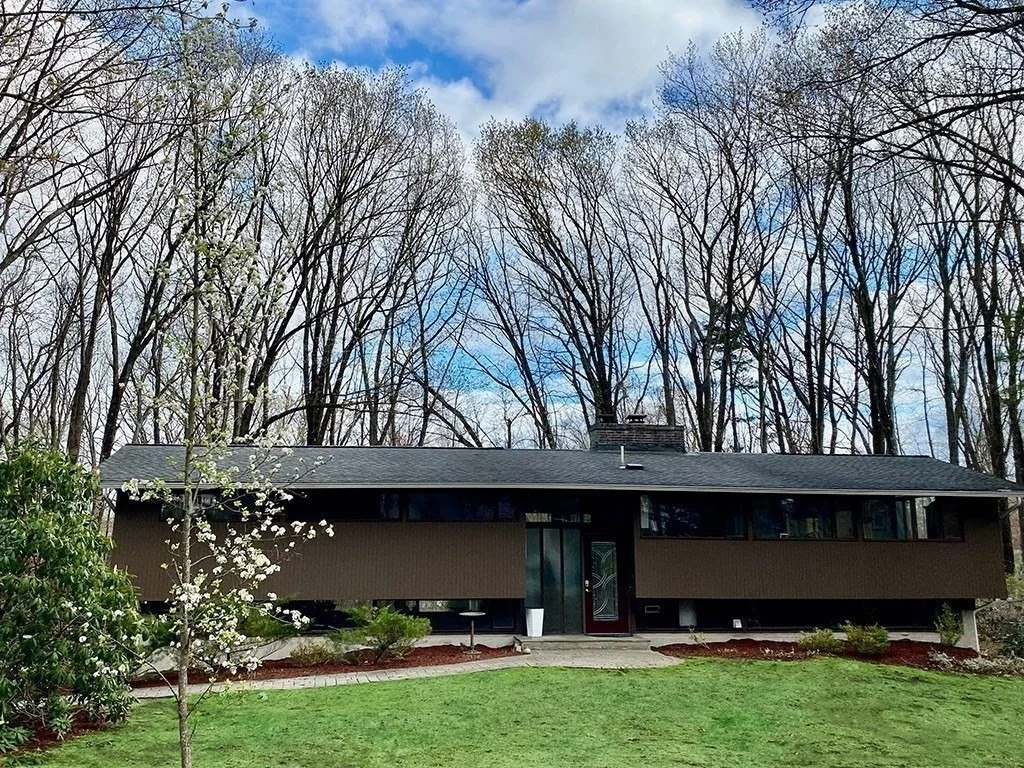 Photo of 9 Hampton Ln