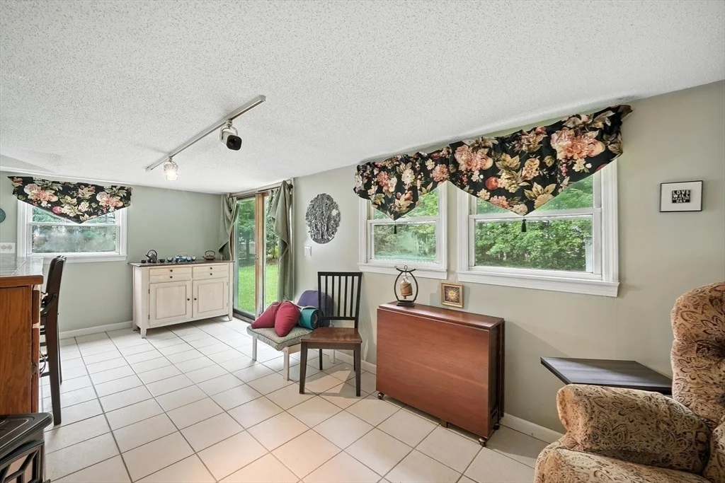 Photo of 23 Saffron Cir