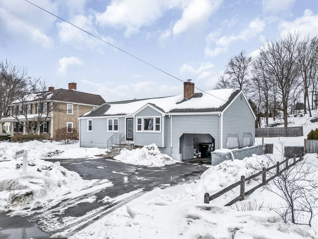 Photo of 212 Cambridge Rd