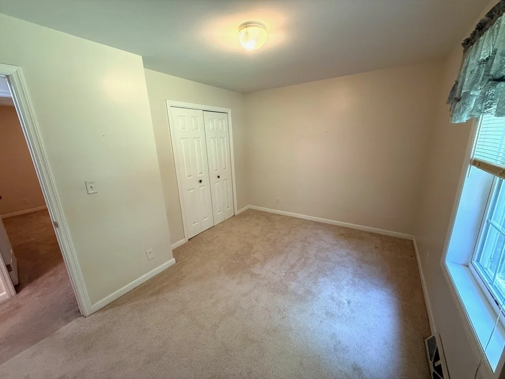 Photo of 330 Root Rd