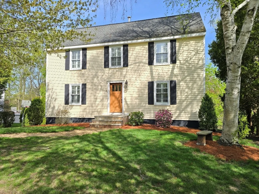 Photo of 33 Wayside Ln