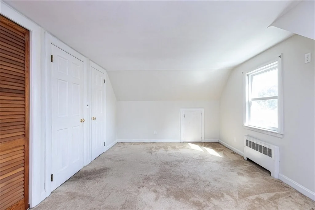 Photo of 34 Roosevelt Ave