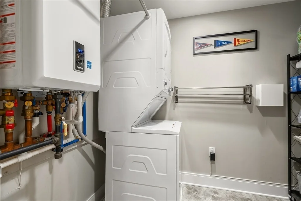 Photo of Unit 310 at 353 Summer