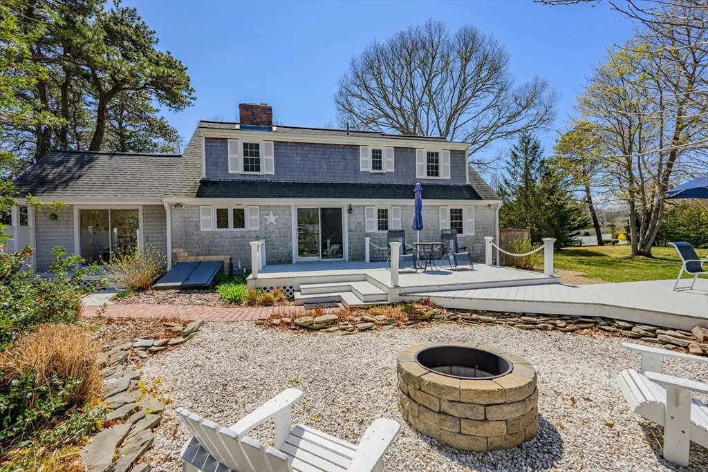 Photo of 10 Park Ln