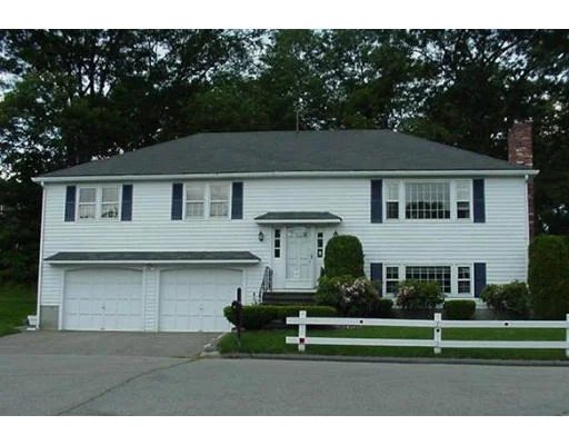 Photo of 15 Larkspur Road