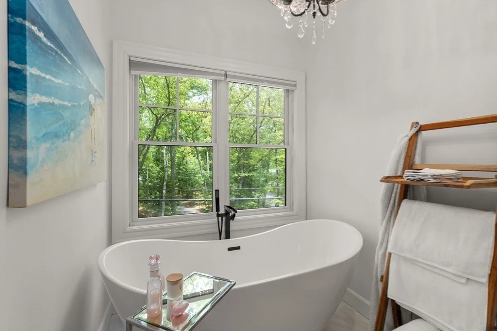 Photo of 295 Gardner St