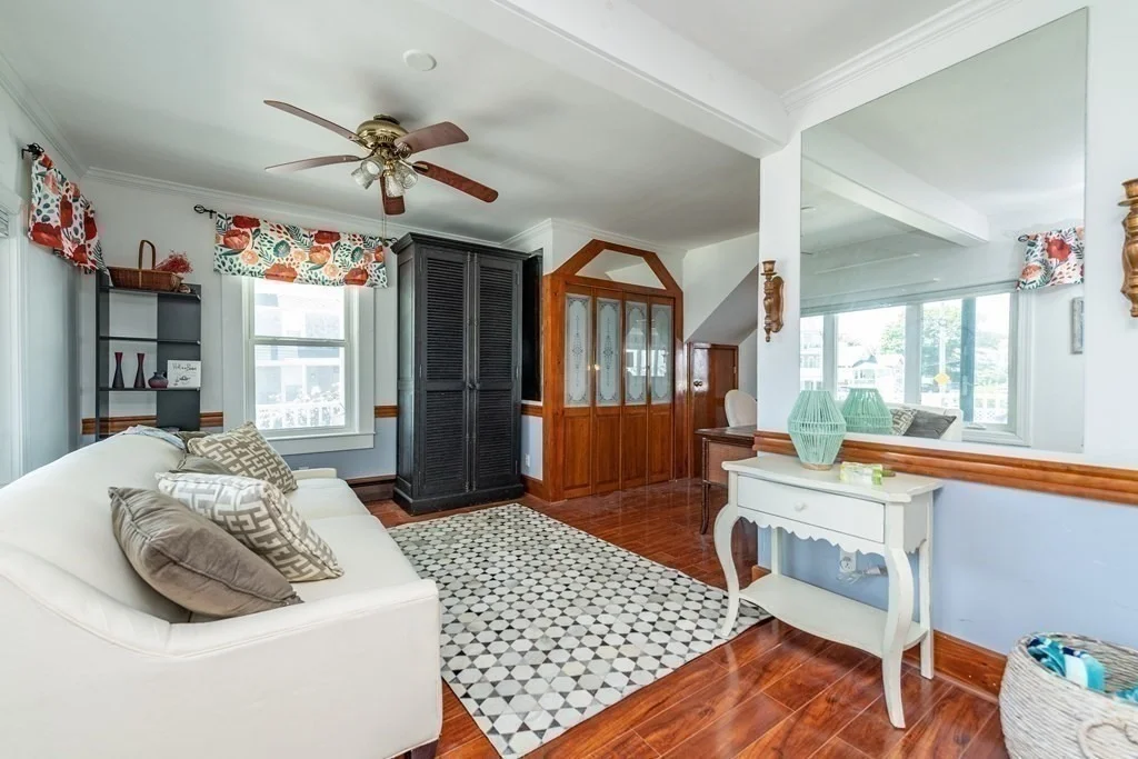 Photo of 158 Cadish Ave