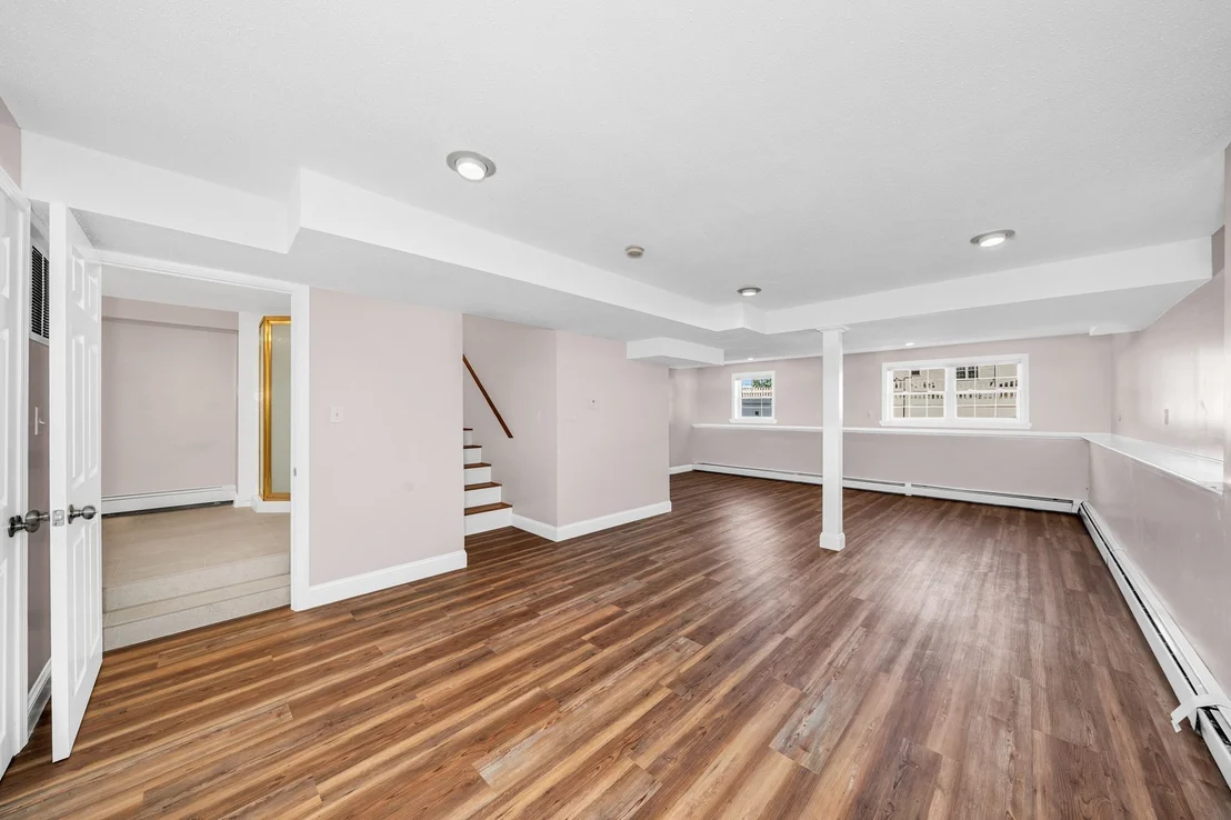 Photo of 51 Bucklin Rd
