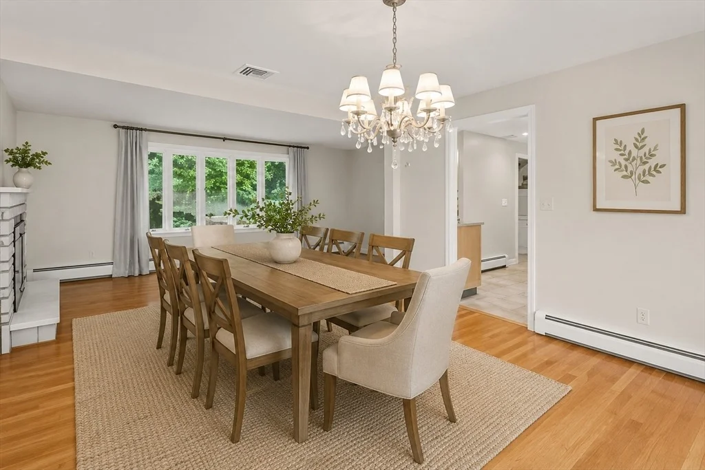Photo of 52 Lanewood Ave