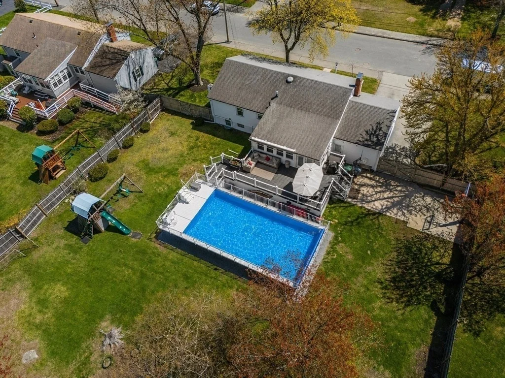 Photo of 27 Sun Valley Dr