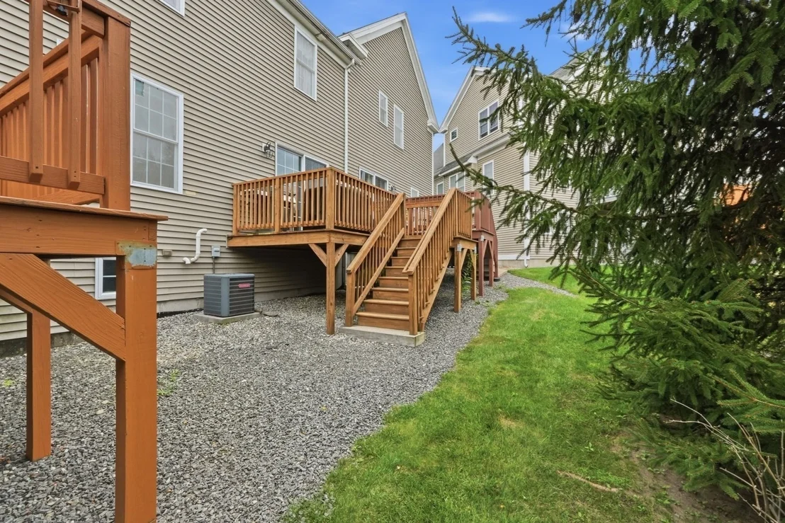 Photo of Unit B at 42 Longview Cir