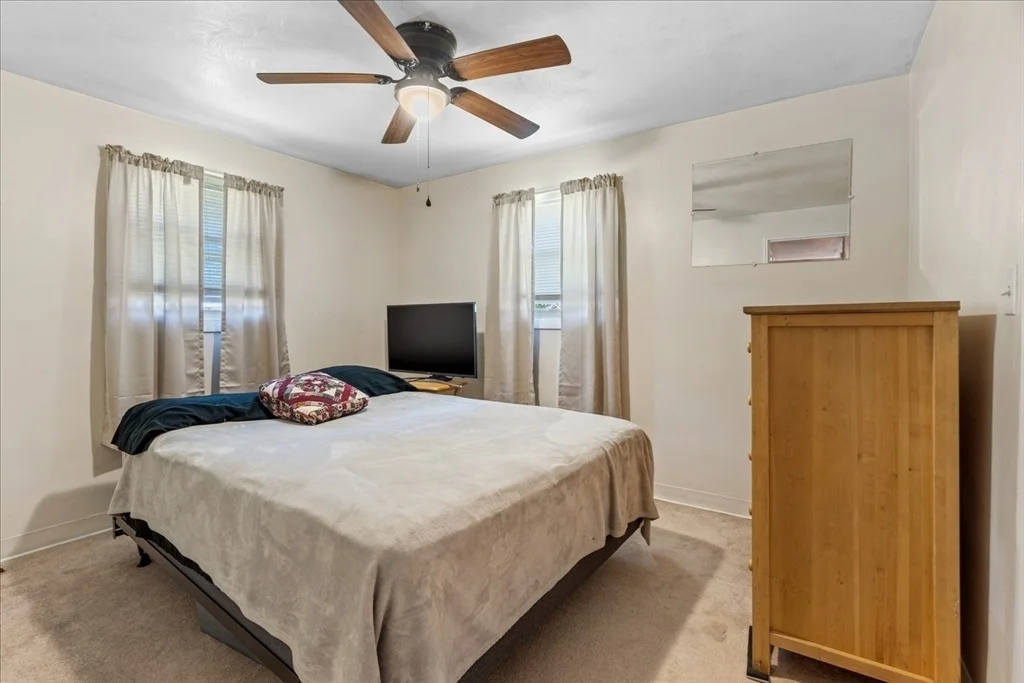 Photo of 31 Stephen Dr