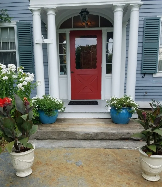 Photo of 94 Main St
