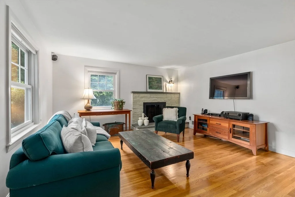 Photo of 40 Upson Rd