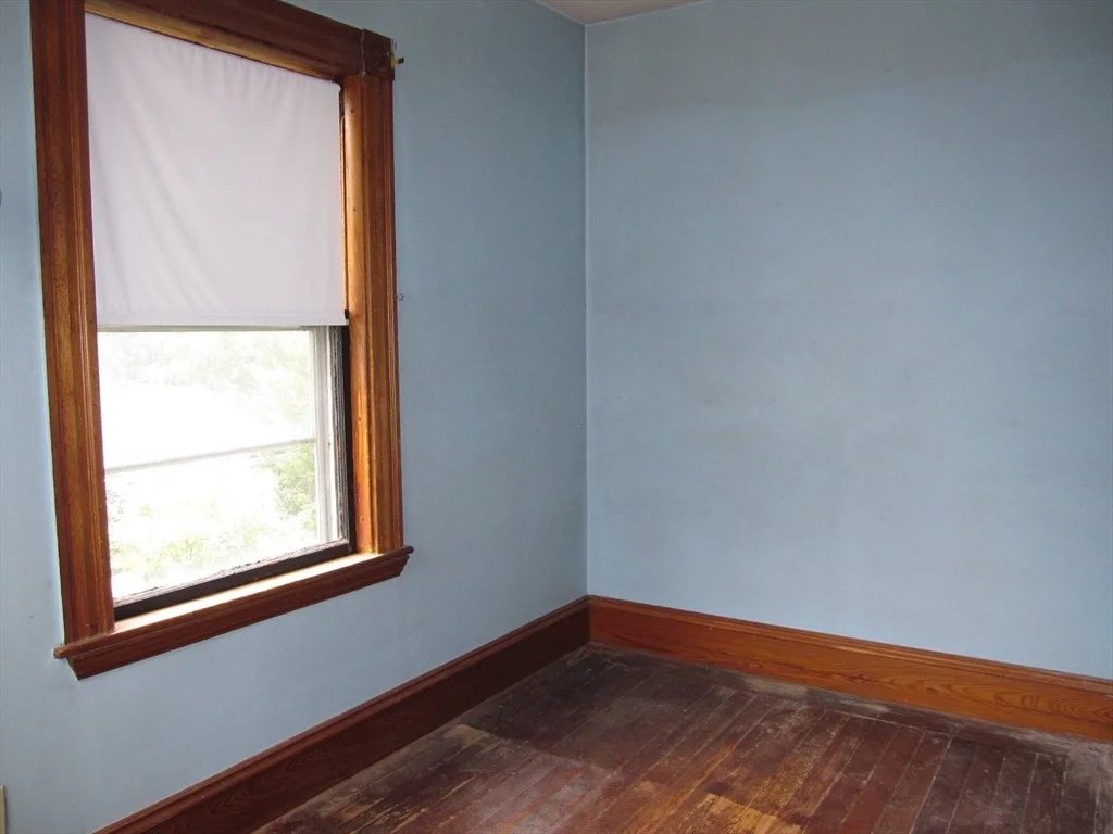 Photo of 6 Broads Avenue