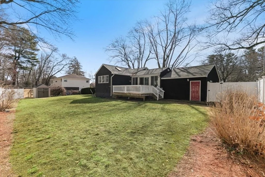 Photo of 58 Oakcrest Circle