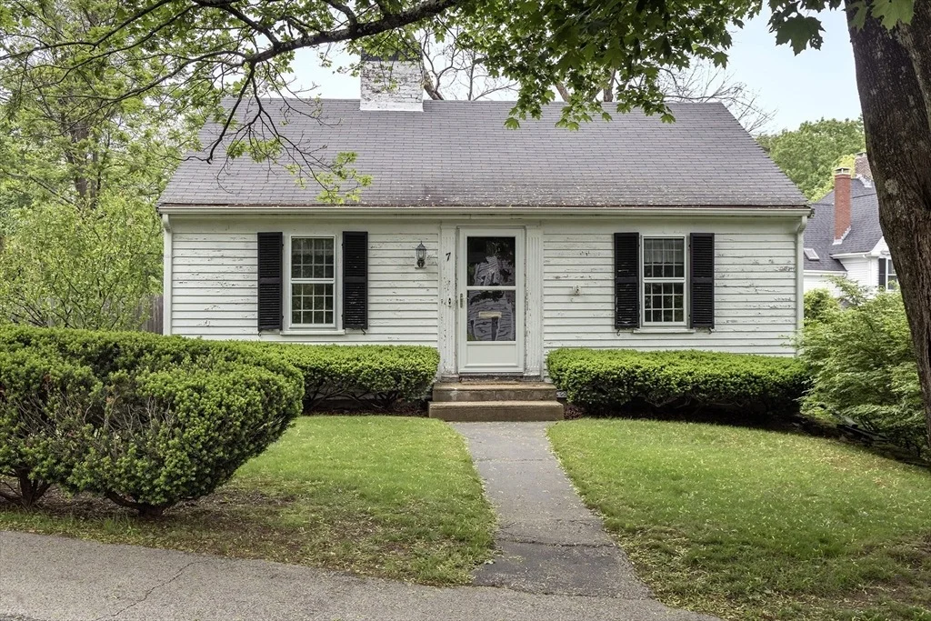 Photo of 7 Cedar Street
