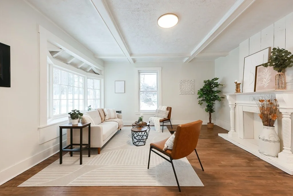 Photo of 83 Maple St