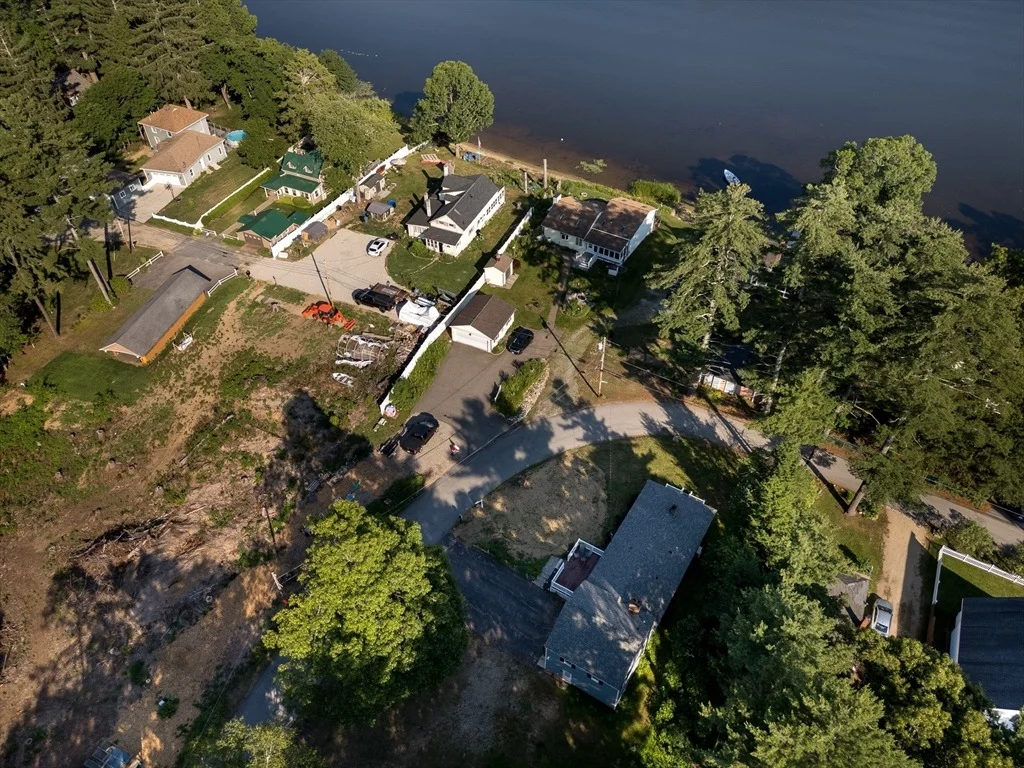 Photo of 1 Pine Lane