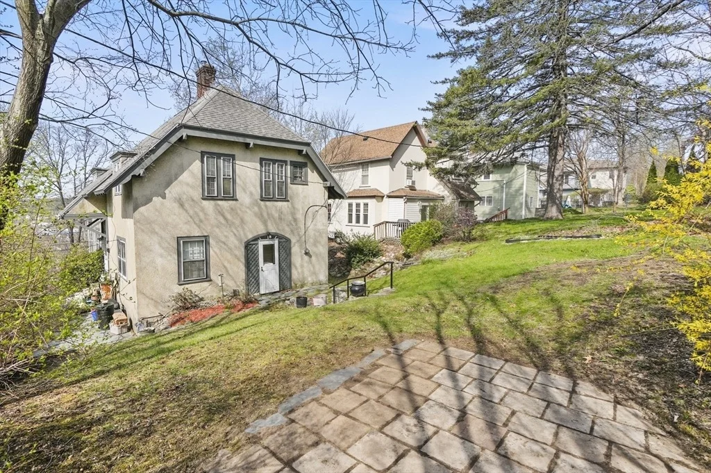 Photo of 2 Dodge Avenue