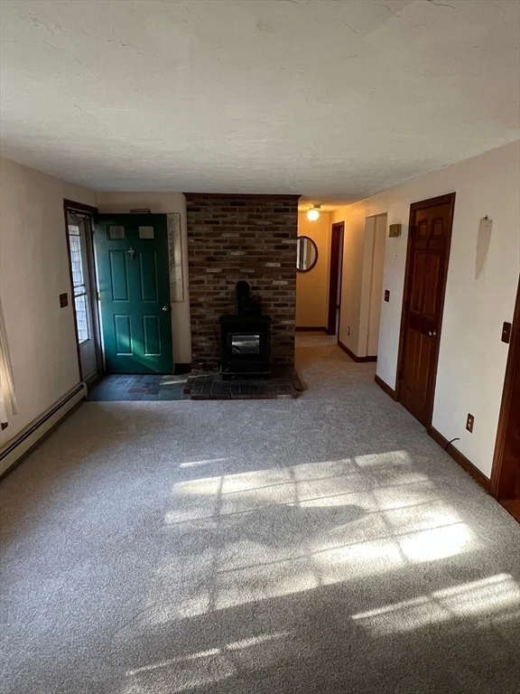 Photo of 105 Clay Pond Rd.