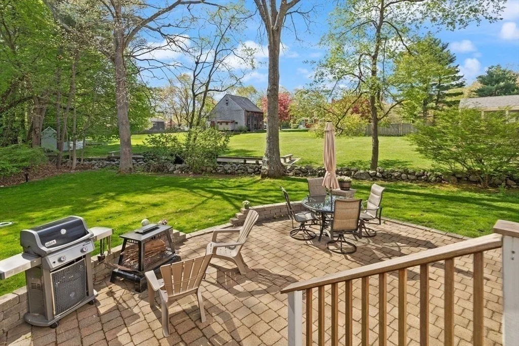 Photo of 18 Oxbow Rd