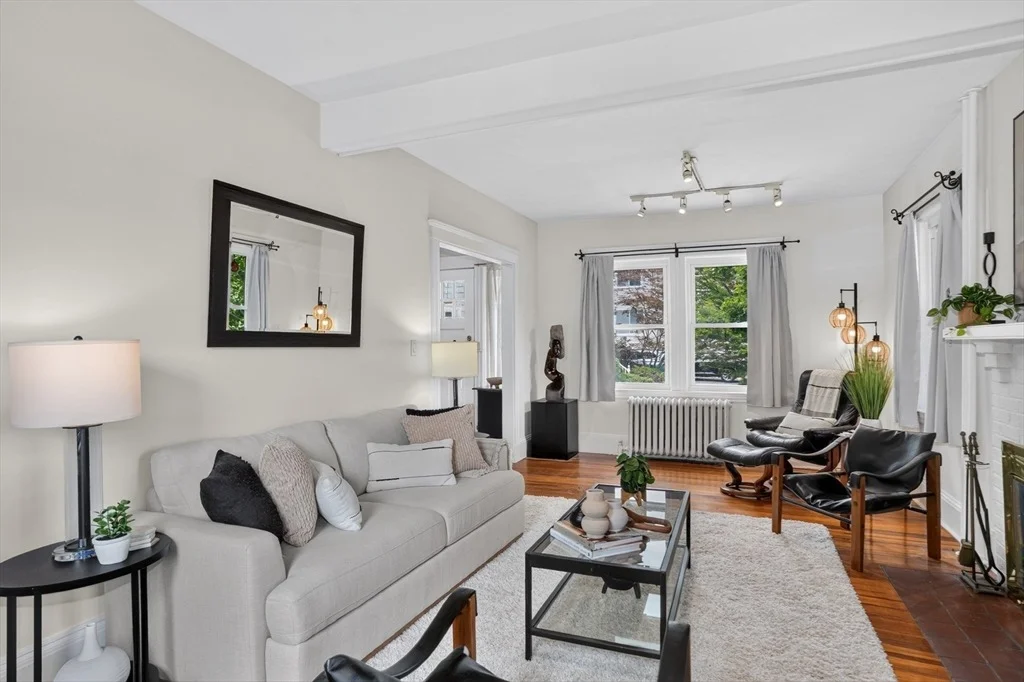 Photo of 7 Henry St