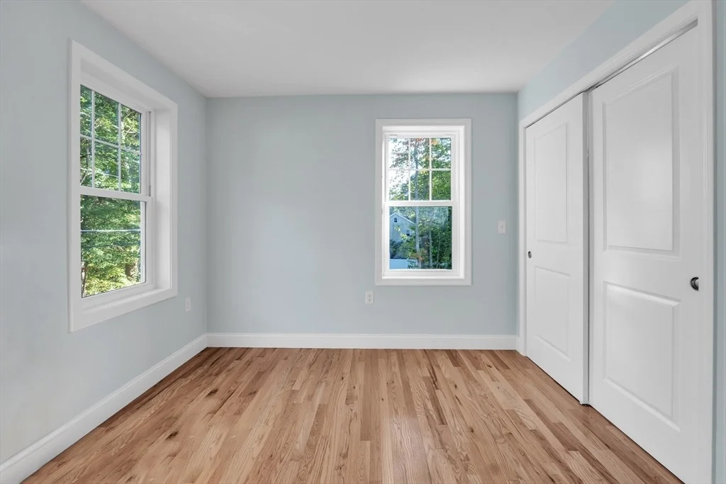 Photo of 18 Columbine Rd