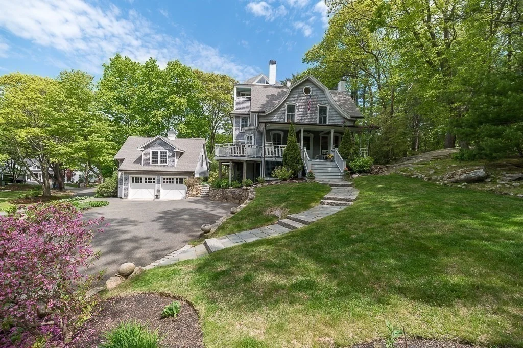 Photo of 20 Old Neck Rd
