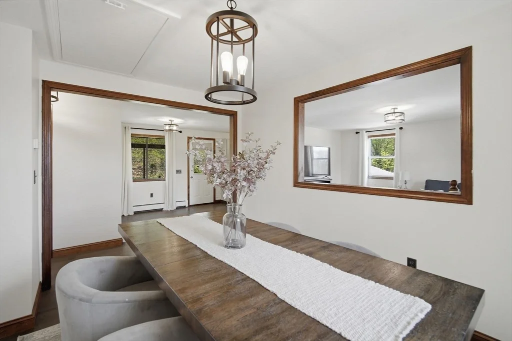 Photo of 563 Pochassic Rd.