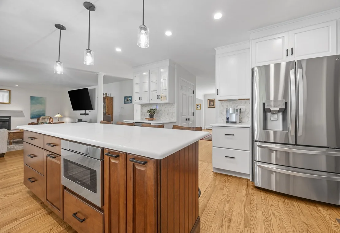 Photo of 101 Diniz Drive