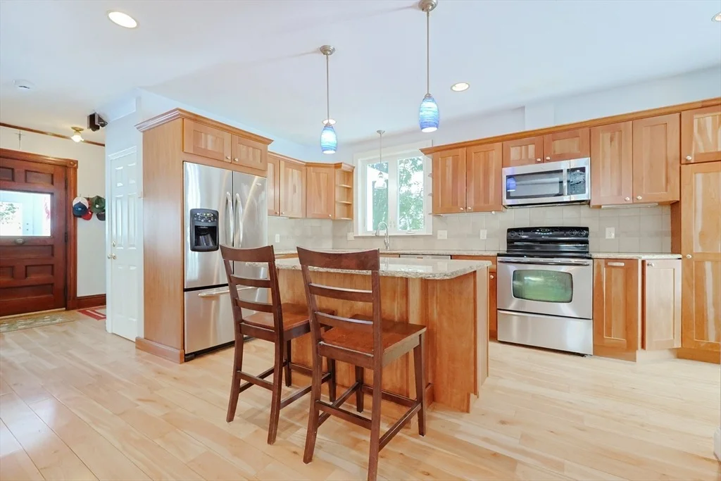 Photo of 50 Riverside Pl