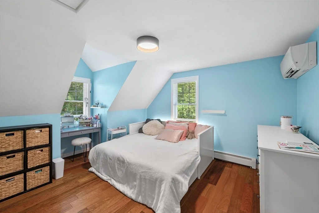 Photo of 49 Plain St