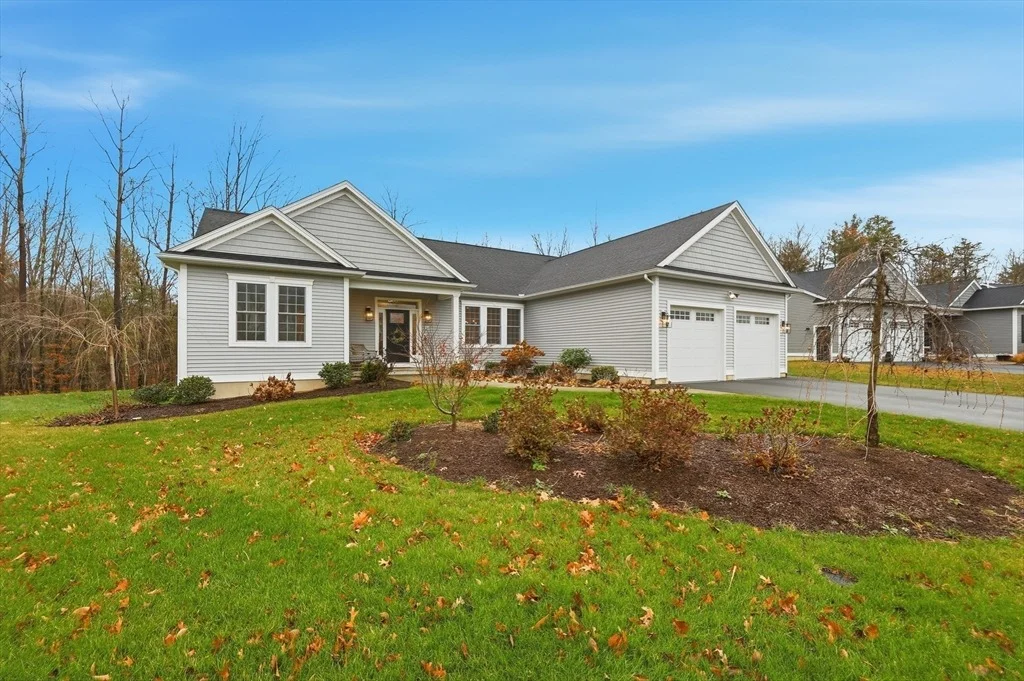 Photo of 28 Sycamore Cir