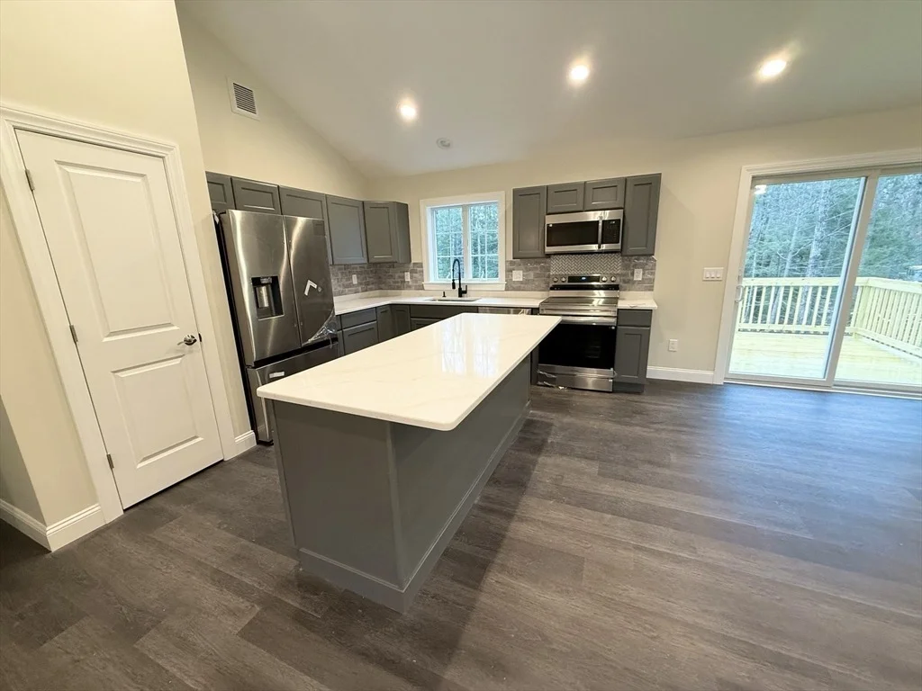 Photo of 80 Alpine Dr