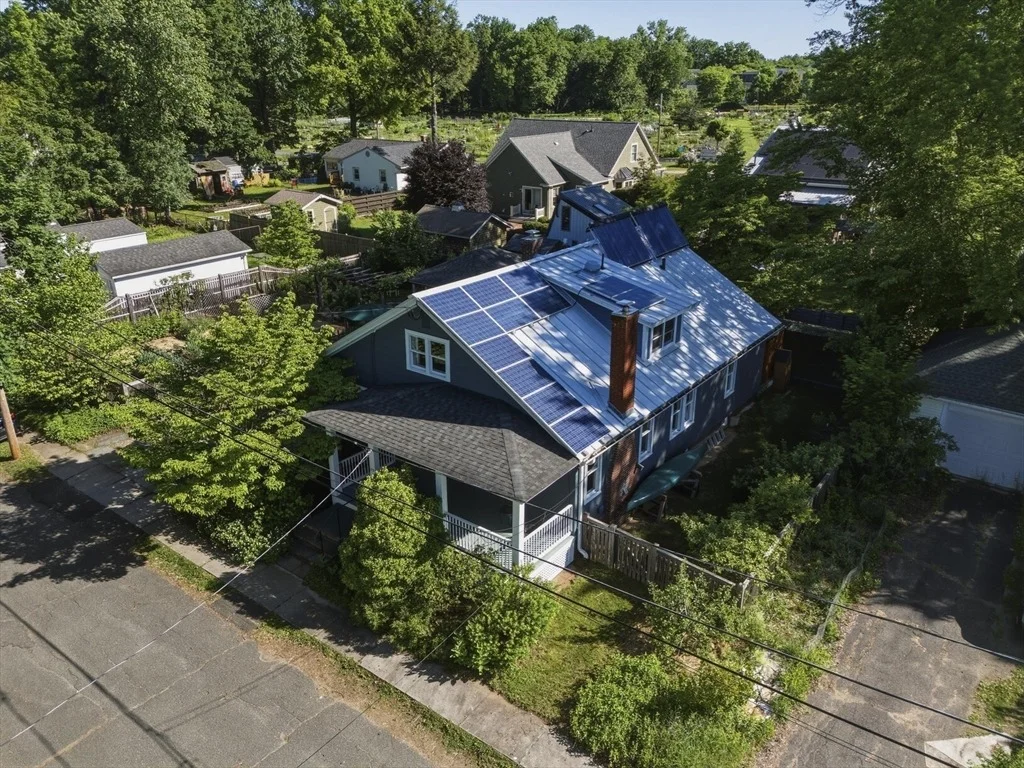 Photo of 35 Rust Avenue