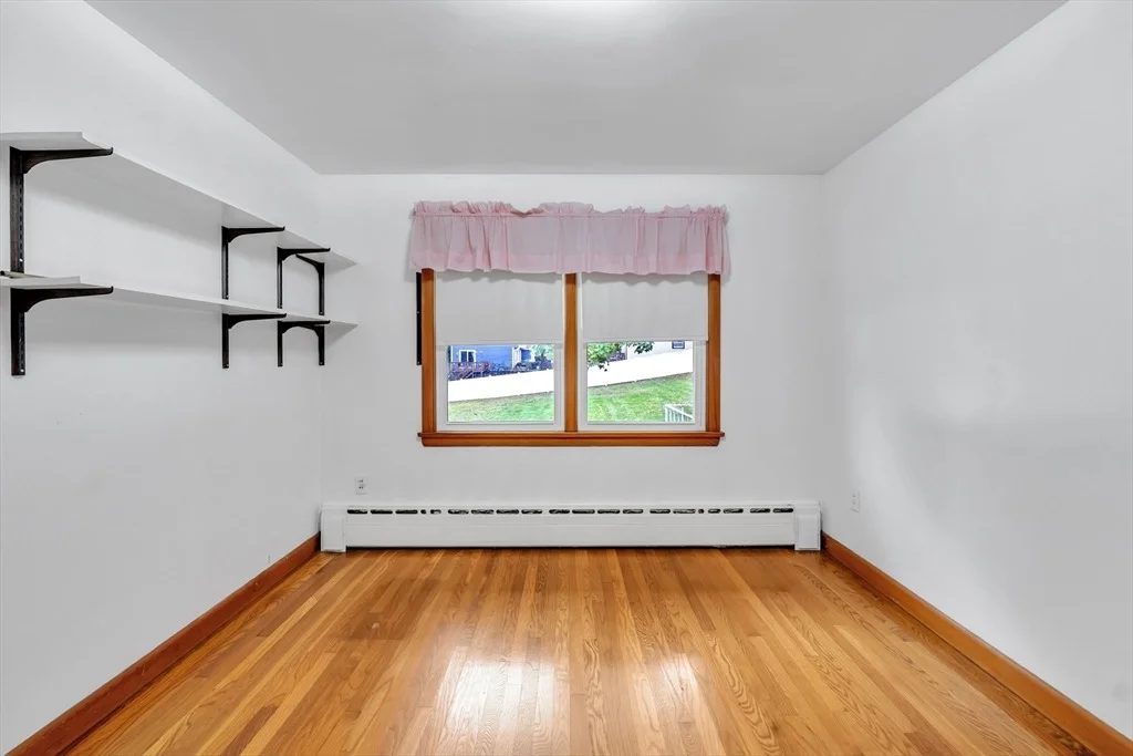 Photo of 411 Franklin St