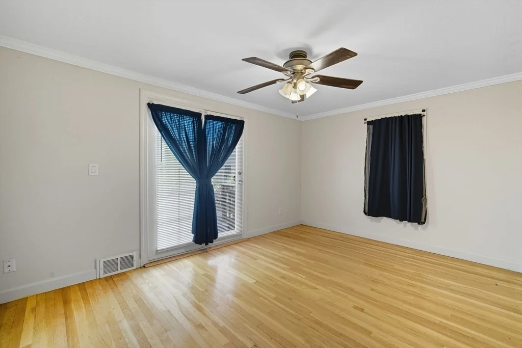 Photo of 35 Juniper Dr